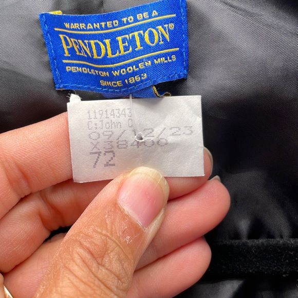 Pendelton Blazer Womans Medium Merino Wool Fuzzy and Soft Similar to Shearling - Picture 5 of 13